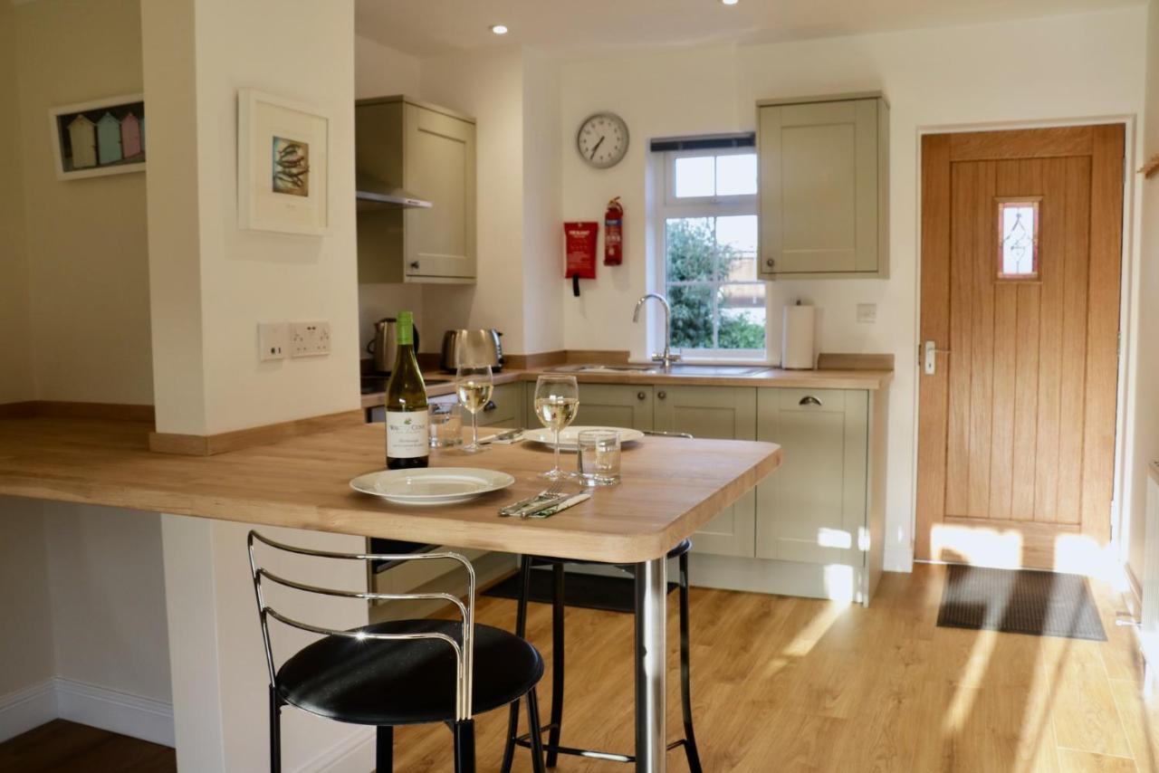 Lawnside 2 Apartment Budleigh Salterton Exterior foto