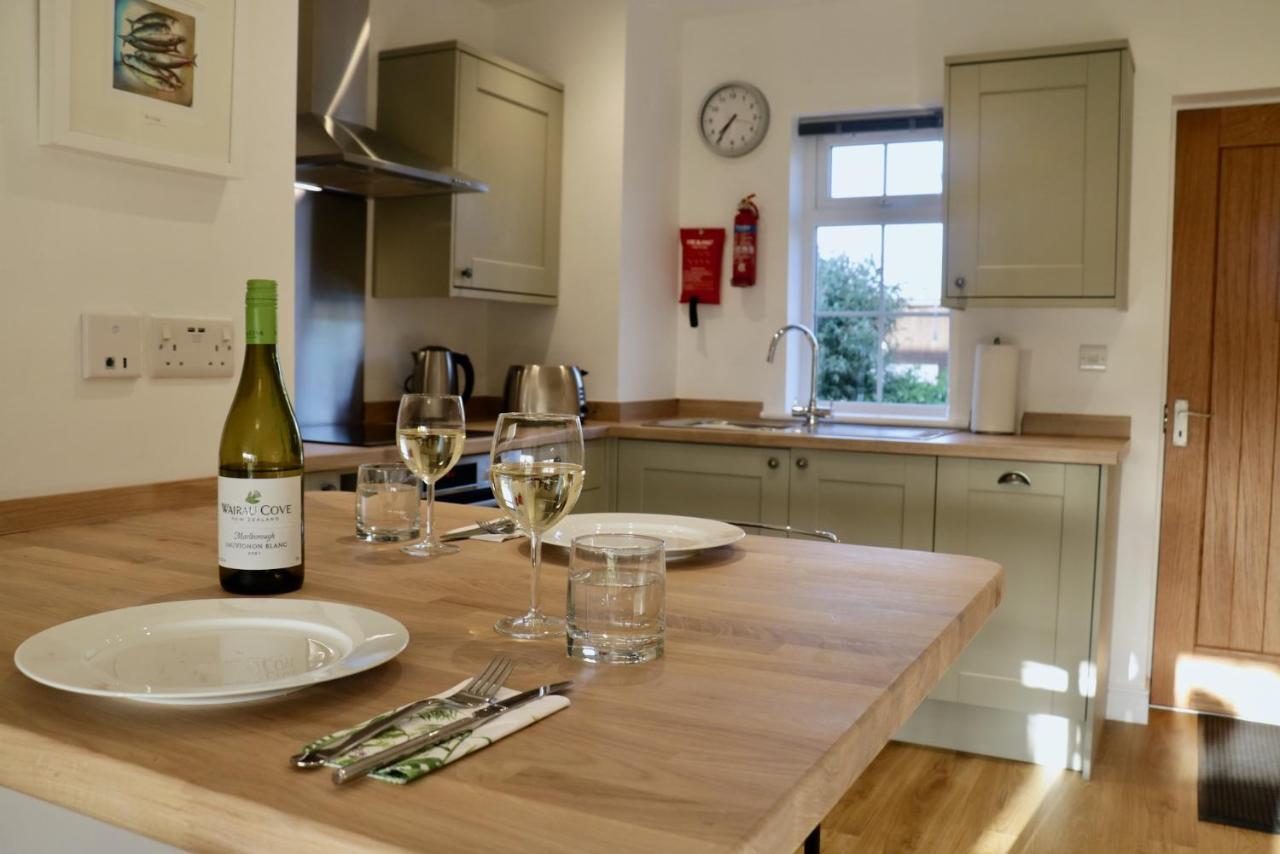Lawnside 2 Apartment Budleigh Salterton Exterior foto